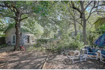 905 S Walnut Street, Georgetown, TX 78626 - Photo 27