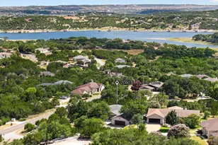 20803 Mckinley Cove, Lago Vista, TX 78645 - Photo 21