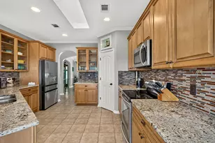 20803 Mckinley Cove, Lago Vista, TX 78645 - Photo 9