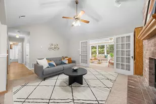 433 Maple Run Dr, Round Rock, TX 78664 - Photo 13