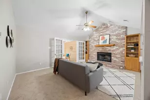 433 Maple Run Dr, Round Rock, TX 78664 - Photo 9