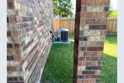 14428 Lake Victor Drive, Pflugerville, TX 78660 - Photo 13