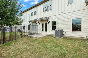1516 Catalan Rd, Austin, TX 78748 - Photo 23