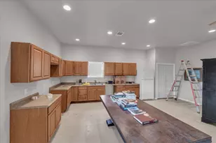 510 Herrin Ln, Bertram, TX 78605 - Photo 33