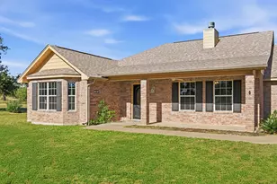 200 Apache Trail St, Burnet, TX 78611 - Photo 3