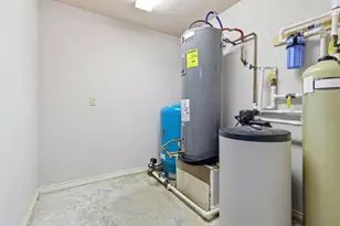 200 Apache Trail St, Burnet, TX 78611 - Photo 33