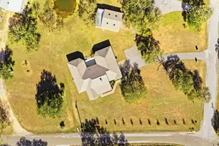 200 Apache Trail St, Burnet, TX 78611 - Photo 39