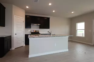 10104 Majestic Hawk Wy, Buda, TX 78610 - Photo 5