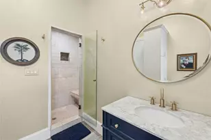 304 Nautilus Ave, Lakeway, TX 78738 - Photo 11