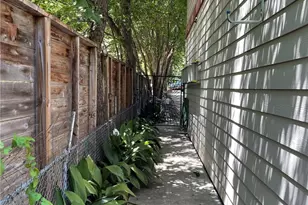 703 Josephine St, Austin, TX 78704 - Photo 17