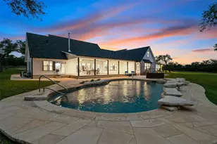 333 Stallion Ln, Dripping Springs, TX 78620 - Photo 3