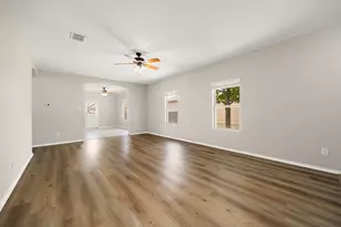 1200 Reagan Wells Dr, Hutto, TX 78634 - Photo 7