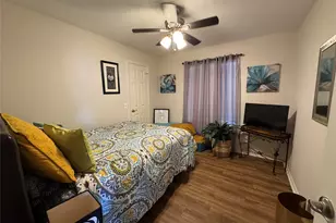 1015 Thackeray Ln, Pflugerville, TX 78660 - Photo 11