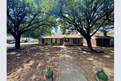 1015 Thackeray Lane, Pflugerville, TX 78660 - Photo 1