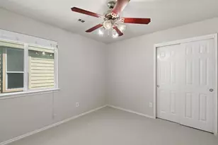 1601 Waxberry Ln, Austin, TX 78748 - Photo 19