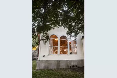 1820 Chinati Mountain Trail, Round Rock, TX 78664 - Photo 11