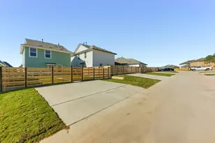 385 Keefer, Kyle, TX 78640 - Photo 27