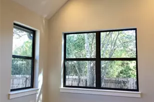 5621 Adams Ave, Austin, TX 78756 - Photo 9