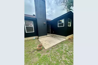 706 N Creek Boulevard, Leander, TX 78641 - Photo 15
