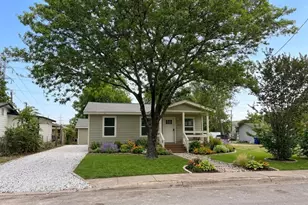 647 Erline Ave, San Antonio, TX 78237 - Photo 11