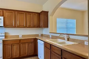 11606 Hereford St, Manor, TX 78653 - Photo 3