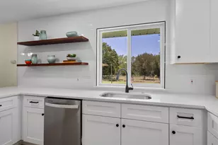 12904 Arroyo Doble Dr, Manchaca, TX 78652 - Photo 13