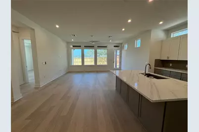 139 Comfort Drive, Buda, TX 78610 - Photo 5