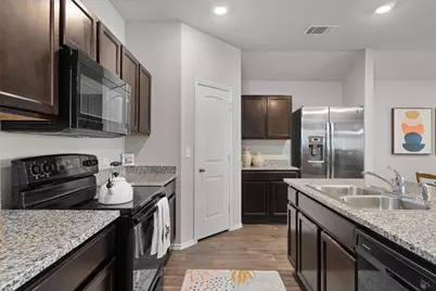 15217 Upland Willow Road, Austin, TX 78724 - Photo 5