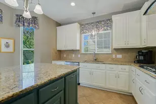 7901 Southwest Pkwy, Austin, TX 78735 - Photo 9