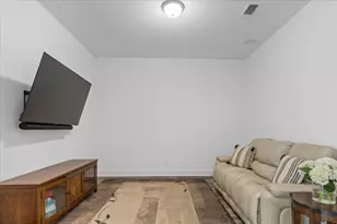 10912 Seawall Dr, Austin, TX 78737 - Photo 7