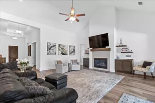 10912 Seawall Dr, Austin, TX 78737 - Photo 25