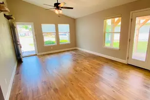 13000 Pollard Dr, Austin, TX 78727 - Photo 5