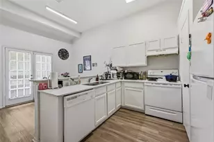2801 Rio Grande St, Austin, TX 78705 - Photo 3