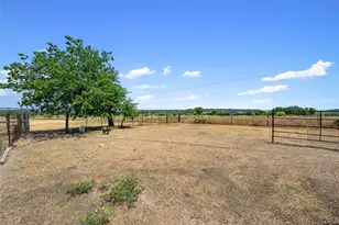 120 Craigen Rd, Liberty Hill, TX 78642 - Photo 33