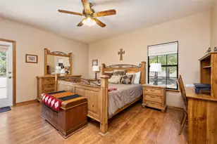 120 Craigen Rd, Liberty Hill, TX 78642 - Photo 25