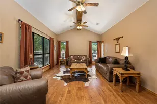 120 Craigen Rd, Liberty Hill, TX 78642 - Photo 17