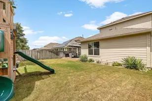 220 Castlefields St, Hutto, TX 78634 - Photo 33