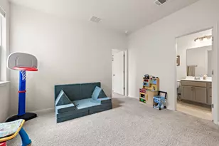 220 Castlefields St, Hutto, TX 78634 - Photo 23