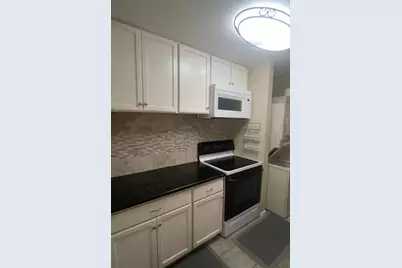 712 21st Street W #201, Austin, TX 78705 - Photo 3