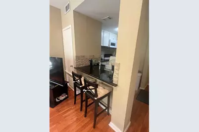 712 21st Street W #201, Austin, TX 78705 - Photo 7