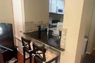 712 21st Street W, Austin, TX 78705 - Photo 7