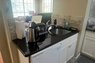 712 21st Street W, Austin, TX 78705 - Photo 3