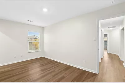 16416 Farmhouse Lane, Elgin, TX 78621 - Photo 11