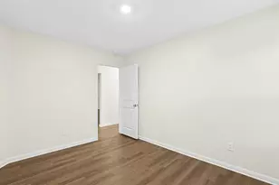 16416 Farmhouse Ln, Elgin, TX 78621 - Photo 17