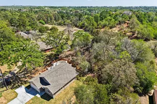 473 Tahitian Dr, Bastrop, TX 78602 - Photo 37
