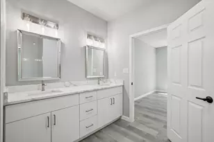 473 Tahitian Dr, Bastrop, TX 78602 - Photo 23