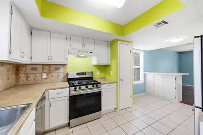8308 Hanbridge Lane, Austin, TX 78736 - Photo 3
