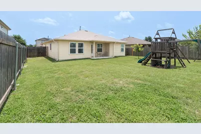 112 Hawkins Court, Hutto, TX 78634 - Photo 35