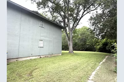 829 Saint Vincent Street, Gonzales, TX 78629 - Photo 7