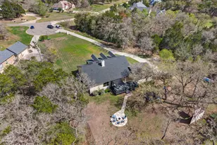 142 Carriage Ct, Bastrop, TX 78602 - Photo 35